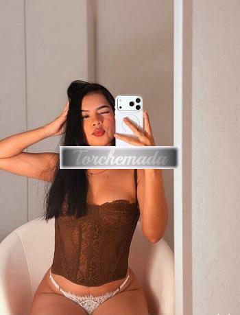 Girl Spettacolare Amabile  Brindisi