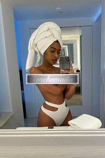 Girl Calda Bambola  Caserta