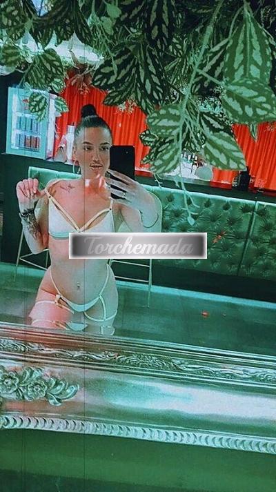 Girl Calda Sirena  Arezzo