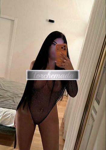 Girl Felina Modella  Como
