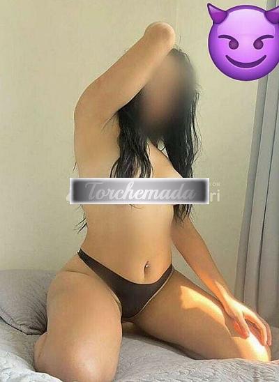 Girl Felina Graziosa  Novara