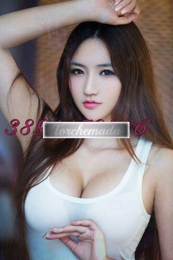 Girl Strepitosa succhiatrice  Genova