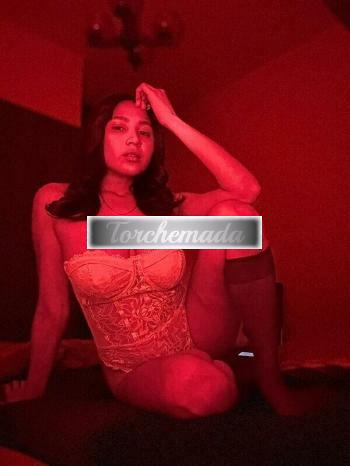 Girl Felina Coinvolgente  Livorno