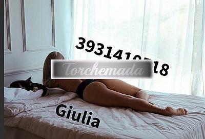 Girl Strepitosa Graziosa  Palermo