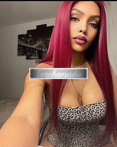 Girl Mi piace mostrarmi nuda  Viterbo