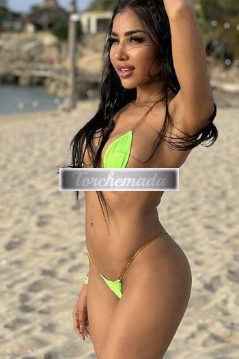 Girl Esplosiva Femmina  Savona