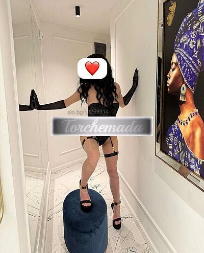 Girl Calda Ragazza  Rimini