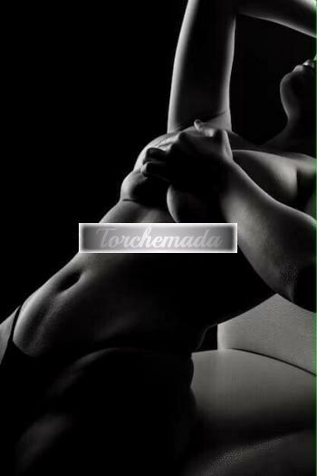 Girl Trasgressione e complicità  Latina