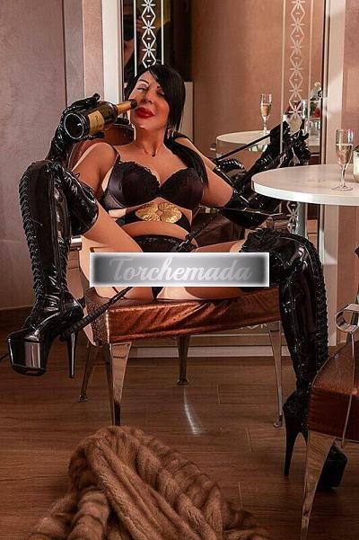 Girl Valentina  Lucca