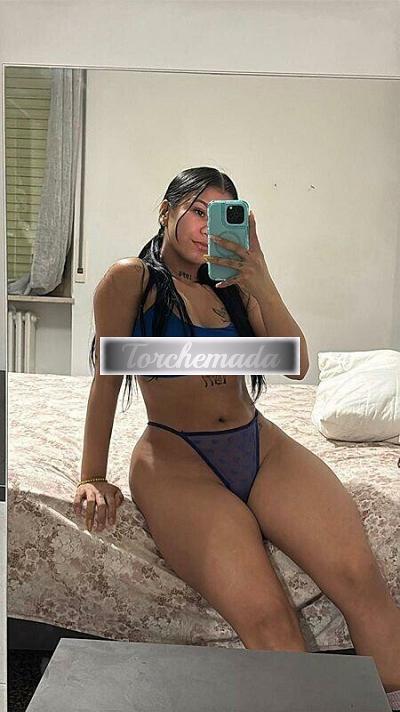 Girl Sexy Esibizionista  Siena