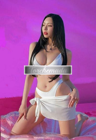 Girl Felina Coinvolgente  Cosenza