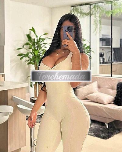 Girl Figa bollente  Livorno