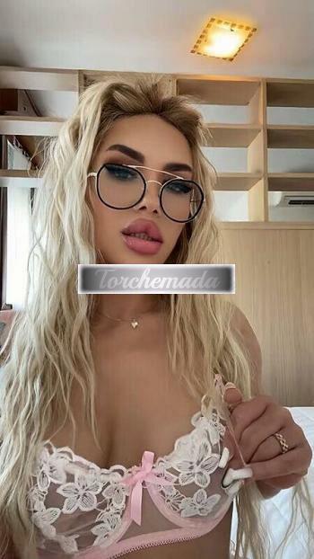 Girl Felina Amabile  Bologna