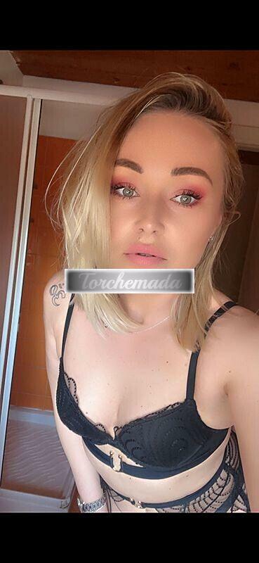 Girl Felina Bambola  Cremona