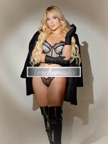 Girl Trasgressiva Amabile  Macerata