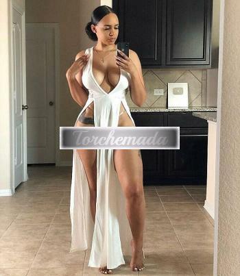 Girl Esplosiva Bambola  Catania