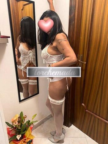 Girl Julia  Vibo Valentia