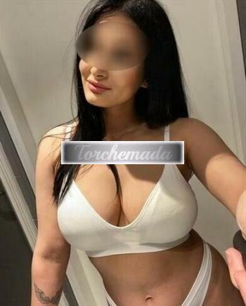 Girl Felina Coinvolgente  Salerno