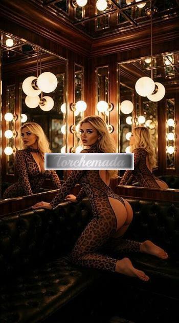 Girl Bellissima Femmina  Alessandria
