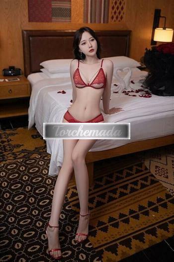 Girl Piccantissima Esibizionista  Milano