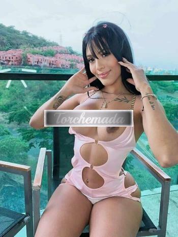 Girl Felina Sensuale  Como