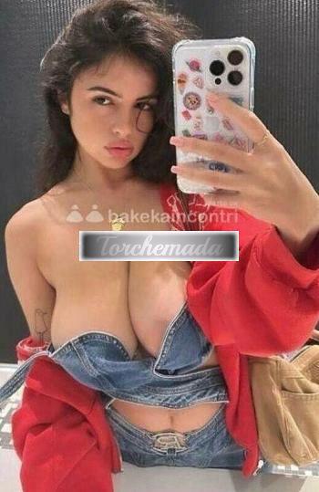 Girl Calda Graziosa  Crotone