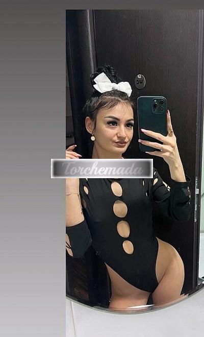 Girl Strepitosa Ragazza  Salerno