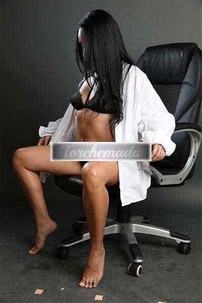 Girl Strepitosa Ragazza  Latina