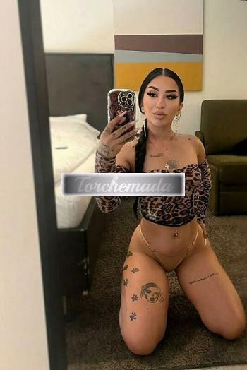 Girl Felina Femmina  Lecco