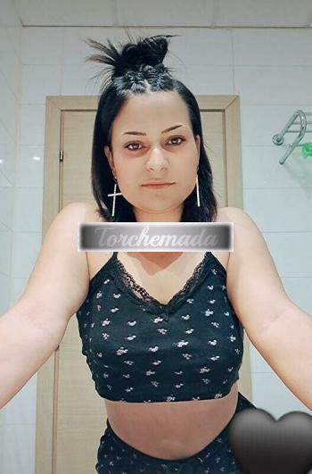 Girl Felina Studentessa  Latina