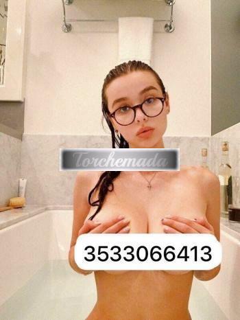 Girl Spettacolare Studentessa  Lecco