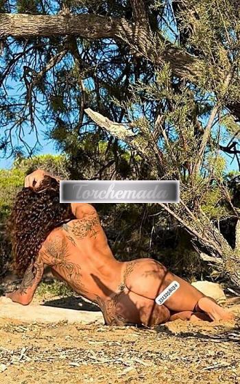 Girl Felina Coinvolgente  Caserta