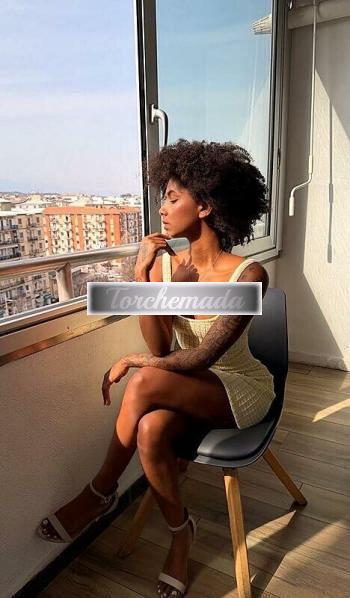 Girl Felina Maestra  Crotone