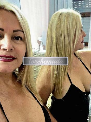 Girl Esplosiva Femmina  Roma