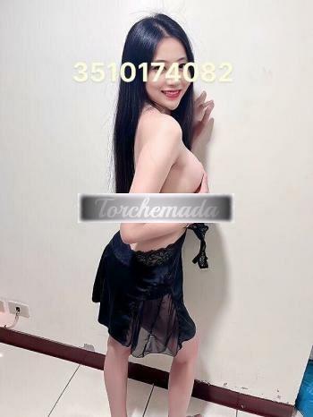 Girl Lingua di Fuoco  Lecco