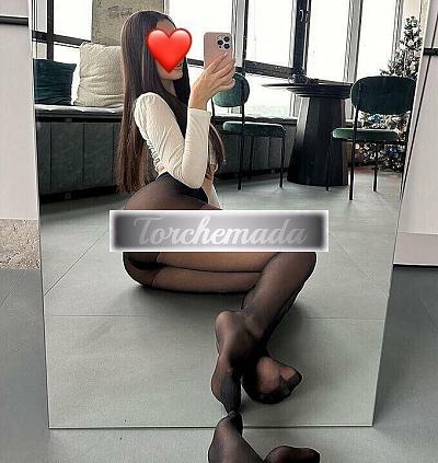 Girl Vogliosa Ragazza  Lucca