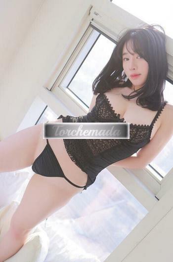 Girl Fiamma Orientale Ardente  Genova