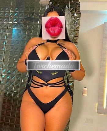 Girl Regina del Pompino  Novara