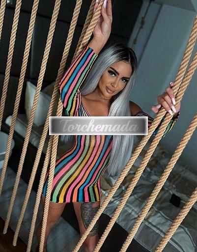 Girl Bellissima Amabile  Milano