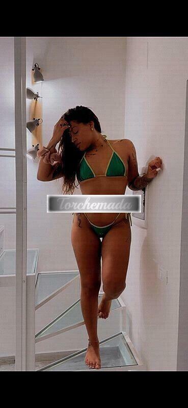 Girl Piccantissima Amabile  Lecce