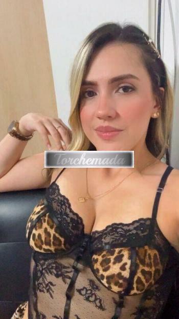 Girl Strepitosa Ragazza  Taranto