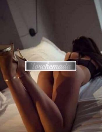 Girl Felina Maestra  Cremona