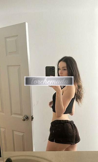 Girl Monica  Taranto