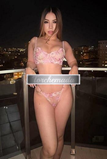 Girl Bellissima Femmina  Roma