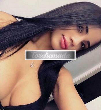 Girl Spettacolare Bambola  Lucca