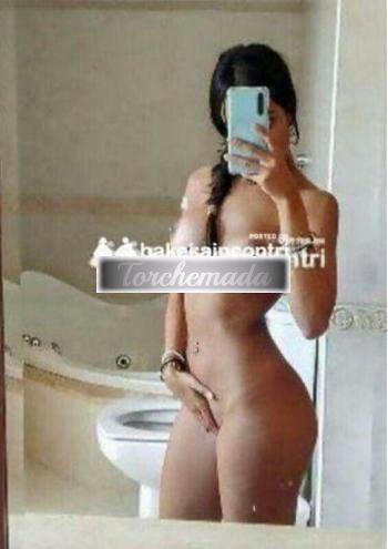 Girl Strepitosa Modella  Lucca