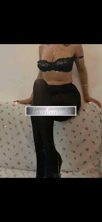 Girl Strepitosa Esibizionista  Latina