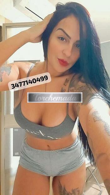 Girl Sexy Esibizionista  Crotone