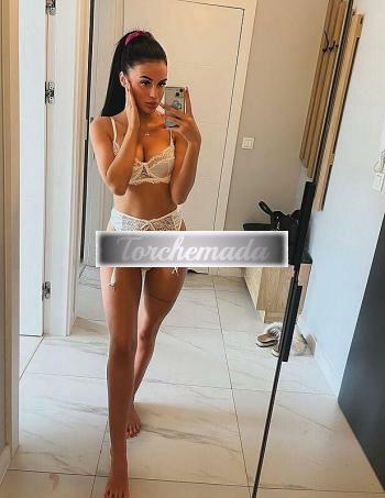 Girl Felina Sirena  Terni