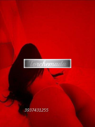 Girl Felina Sirena  Pisa